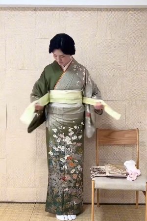 Hướng dẫn mặc Yukata chuẩn nhật 
#yukata #kimono #đồnhật #trangphụcnhậtbản #lễhội #nhậtbản #phongcáchnhật #thuêđồnhật #chụpảnhyukata #cosplayvietnam#BBCOSPLAY