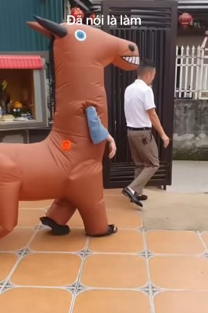 TRANG PHỤC BƠM HƠI VUI NHỘN