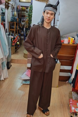 Anh nông dân nào đây